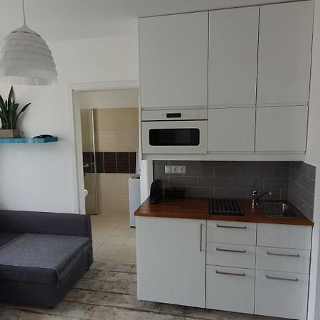 Mandara Wellnes Apartmanok Шиофок Экстерьер фото