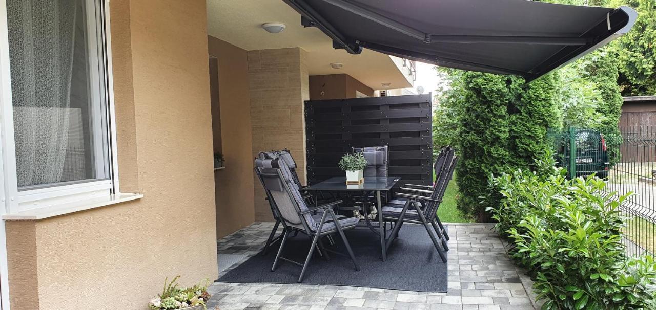Mandara Wellnes Apartmanok Шиофок Экстерьер фото